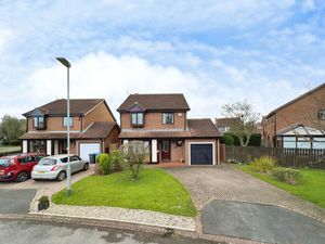 Photo 21- click for photo gallery